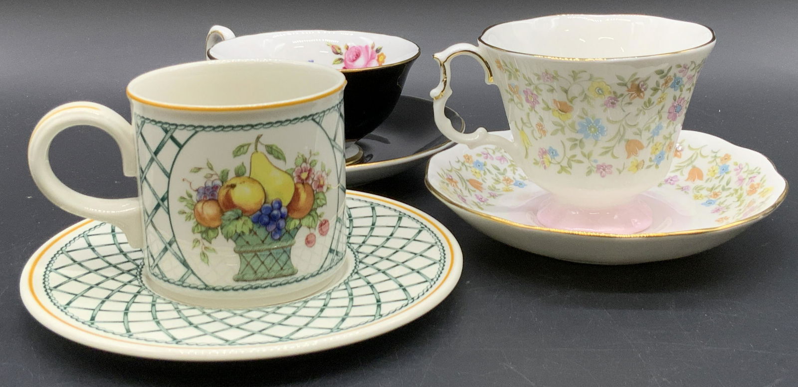 Lot 6 Teacups & Saucers, ROYAL ALBERT & More (1 of 9)