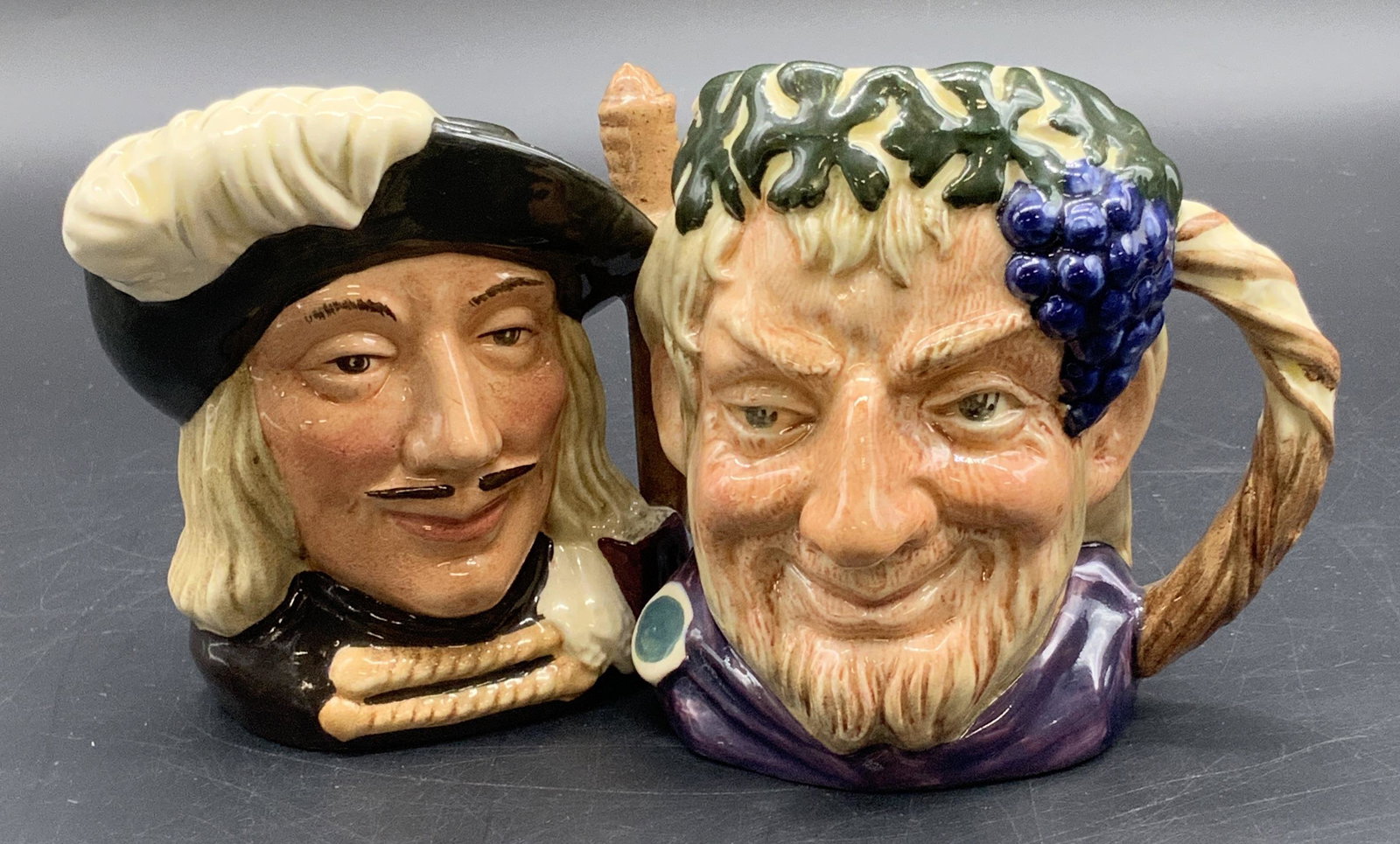 Lot 2 ROYAL DOULTON English Ceramic Toby Mugs (1 of 10)
