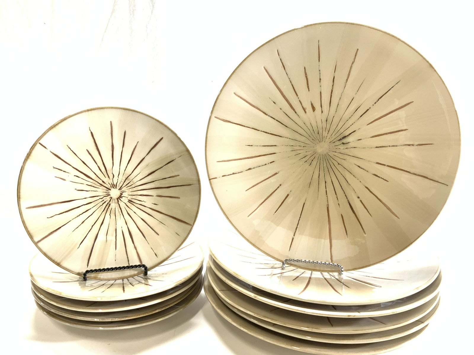 Pier 1 Stoneware Plate Set 11 (1 of 6)