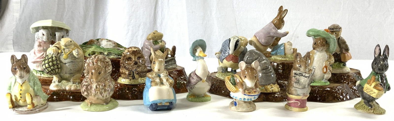 BEATRIX POTTER Lot 19 Animal Figurals (1 of 15)
