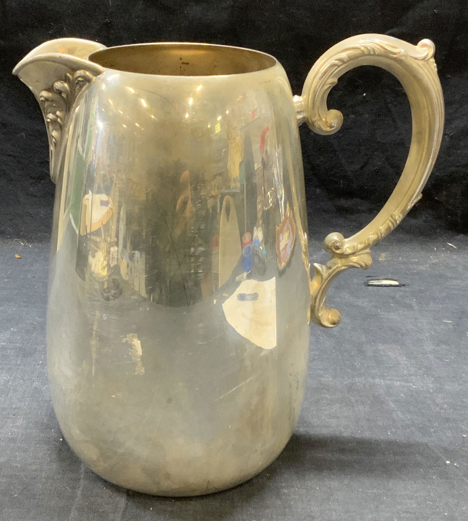 WM ROGERS Silver plated Pitcher (1 of 6)