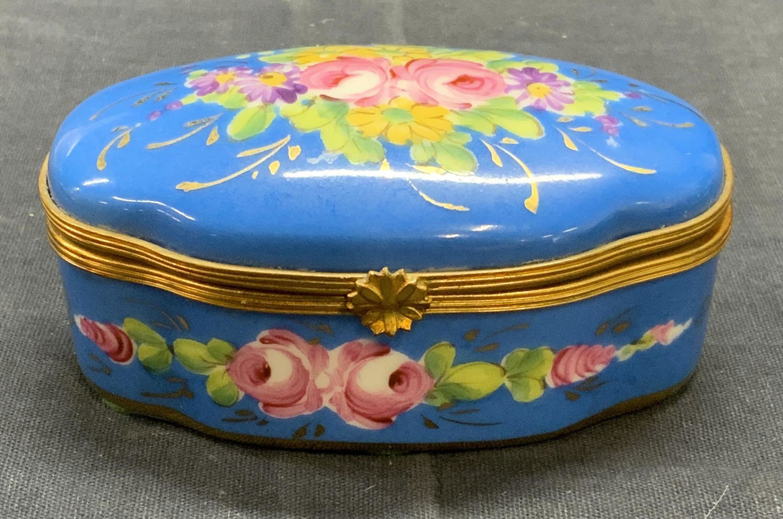 Limoges France MG Floral Porc Trinket Box (1 of 7)