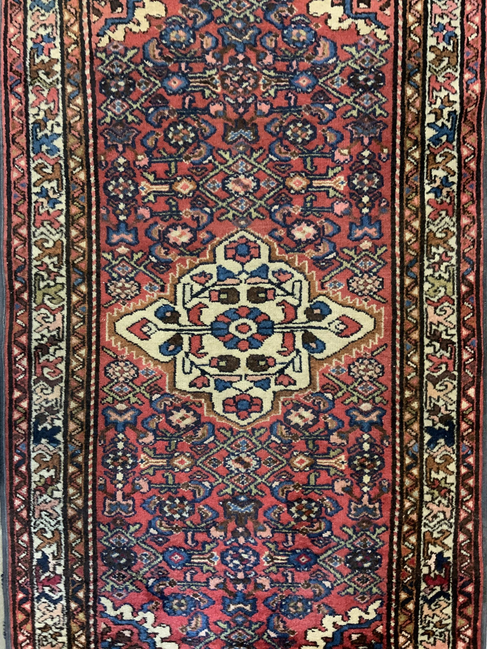 Vntg Handmade Persian Fringed Wool Area Rug (1 of 7)