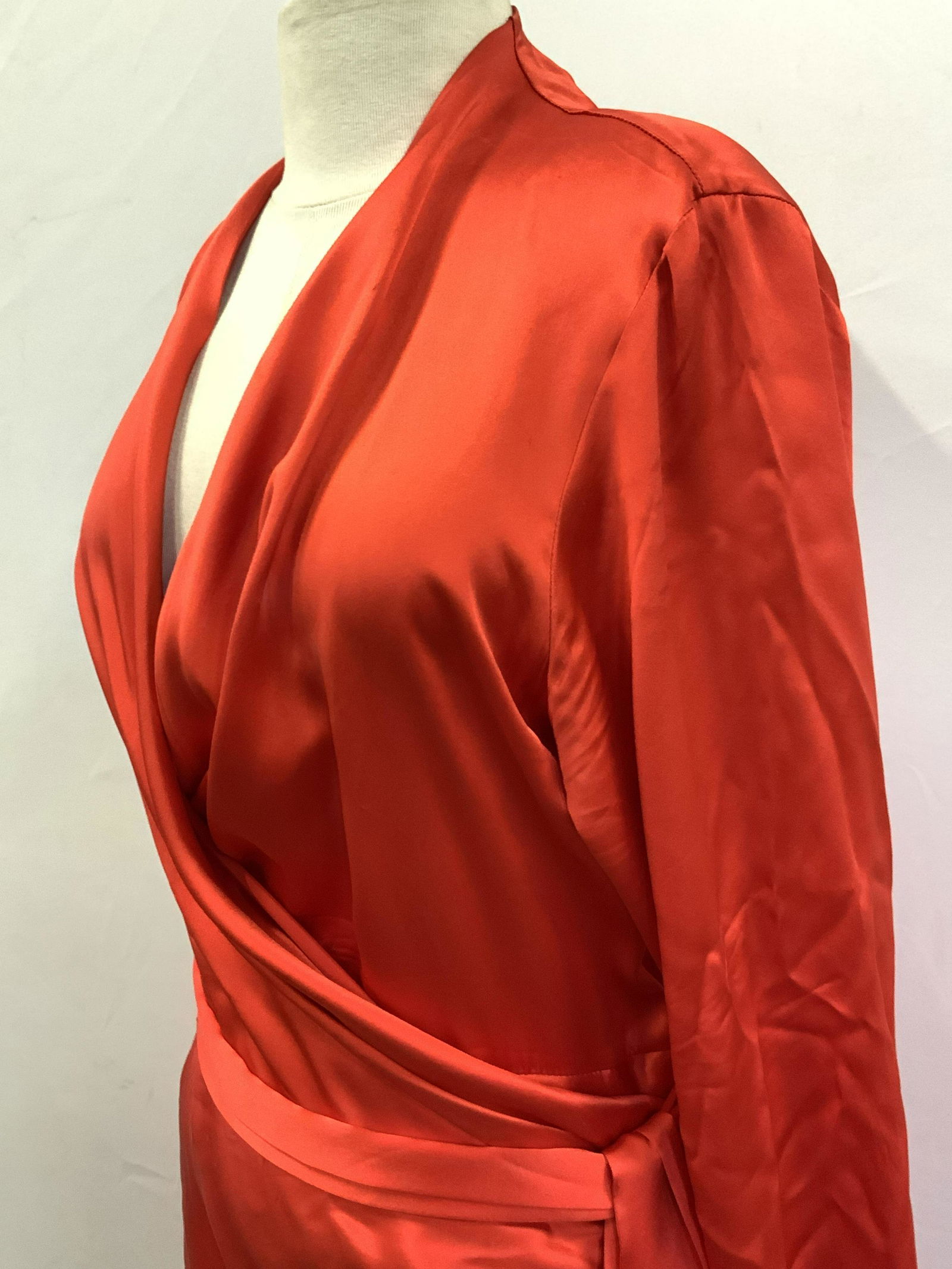 Tomato Red SILK Robe, Size L (1 of 7)