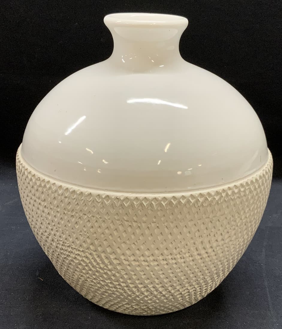 White Textured Art Pottery Vase (1 of 6)