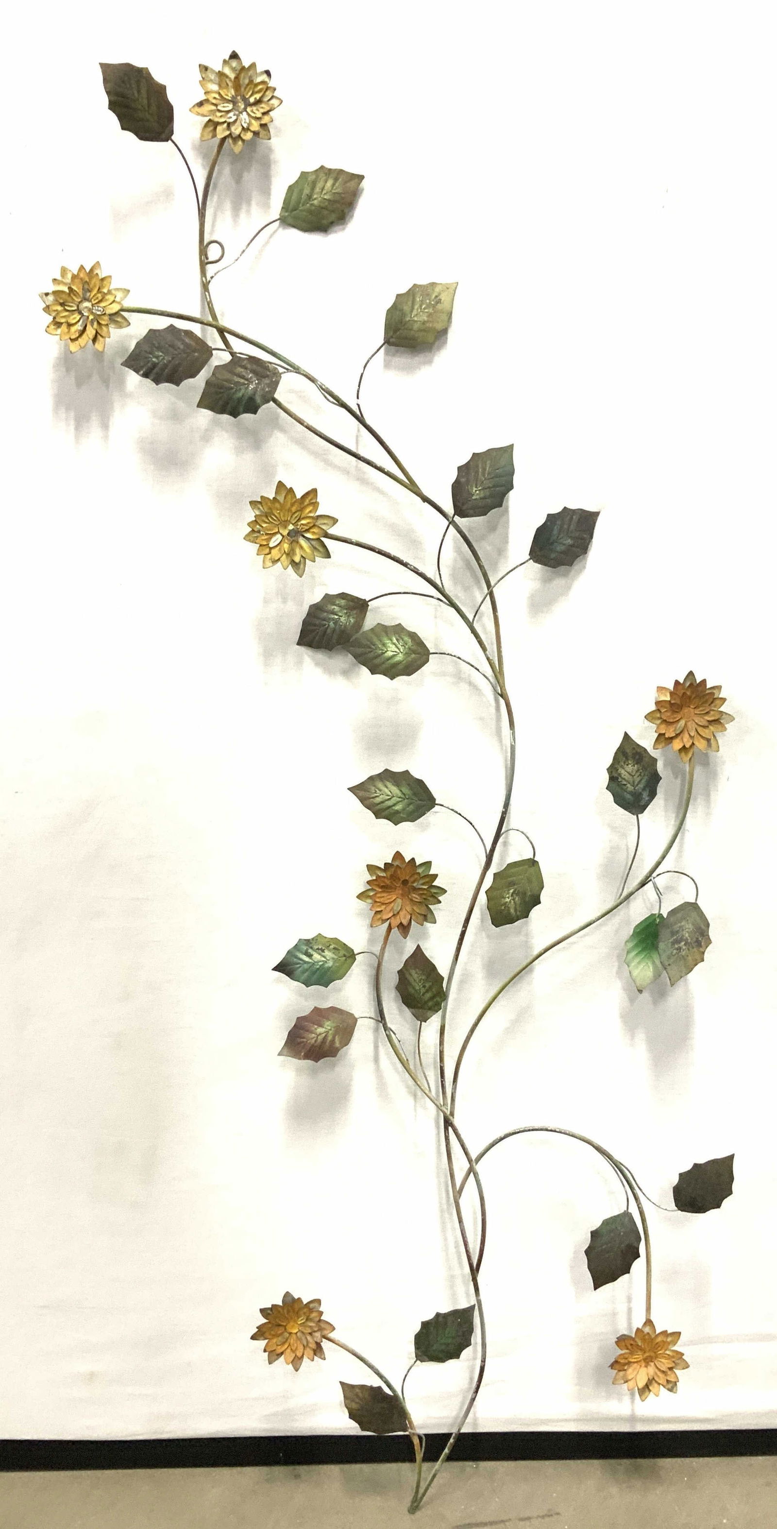 Hand Painted Wire Flower Vine for Wall (1 of 7)