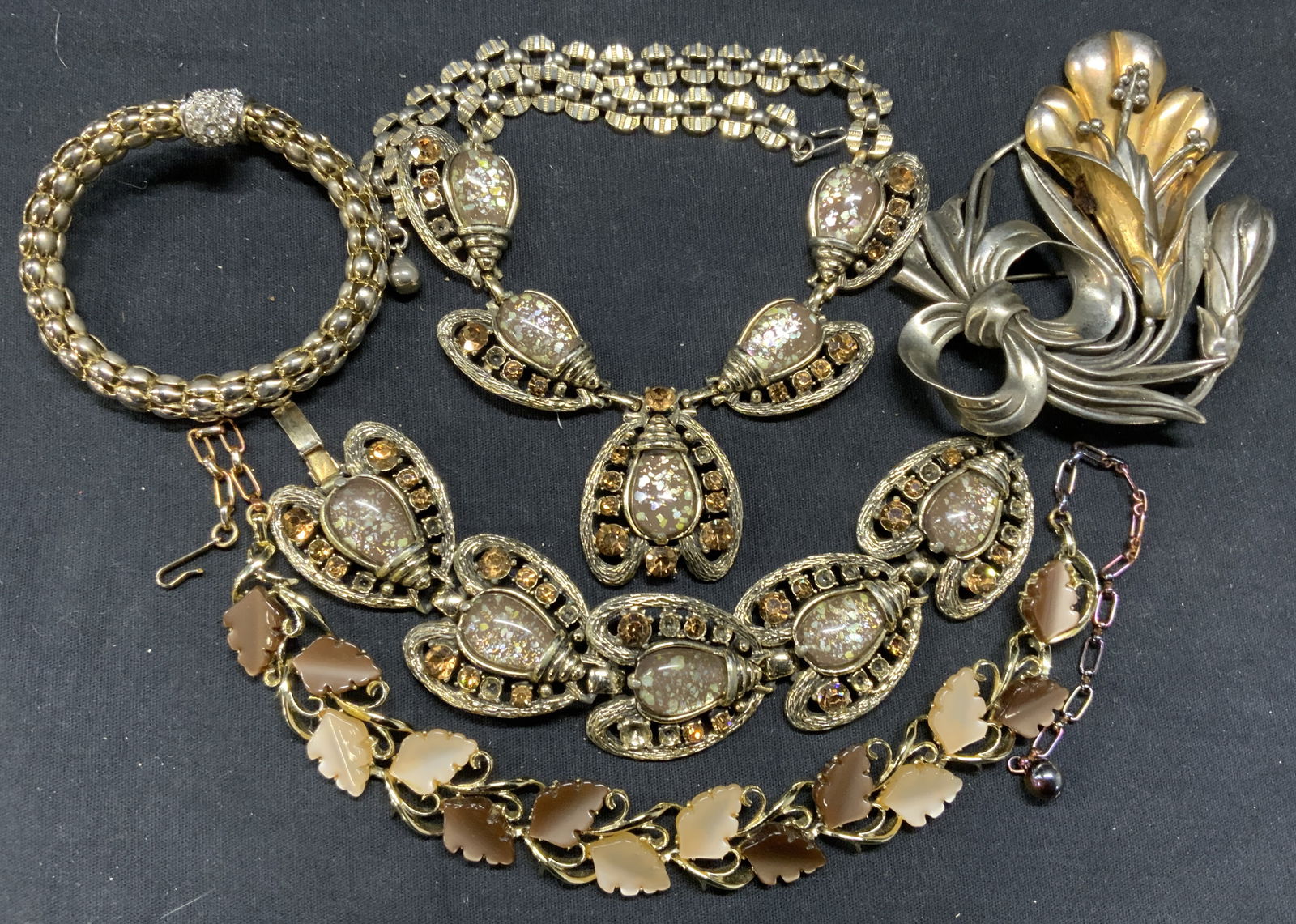 5 SELRO Crystal Necklace/Bracelet Set, More (1 of 14)