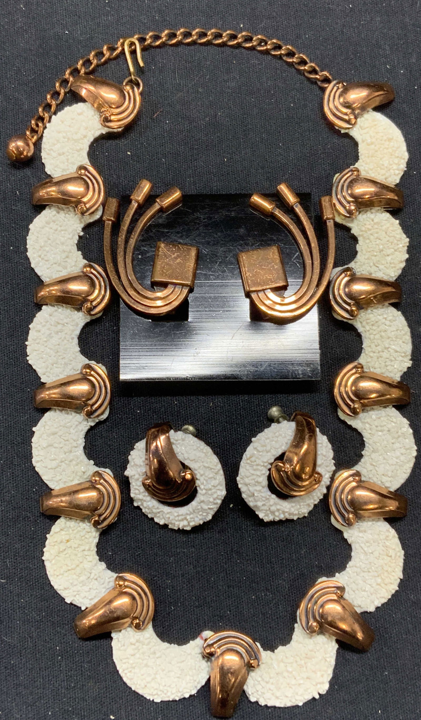 Lot3 MATISSE & RENOIR Sculptural Jewelry (1 of 7)