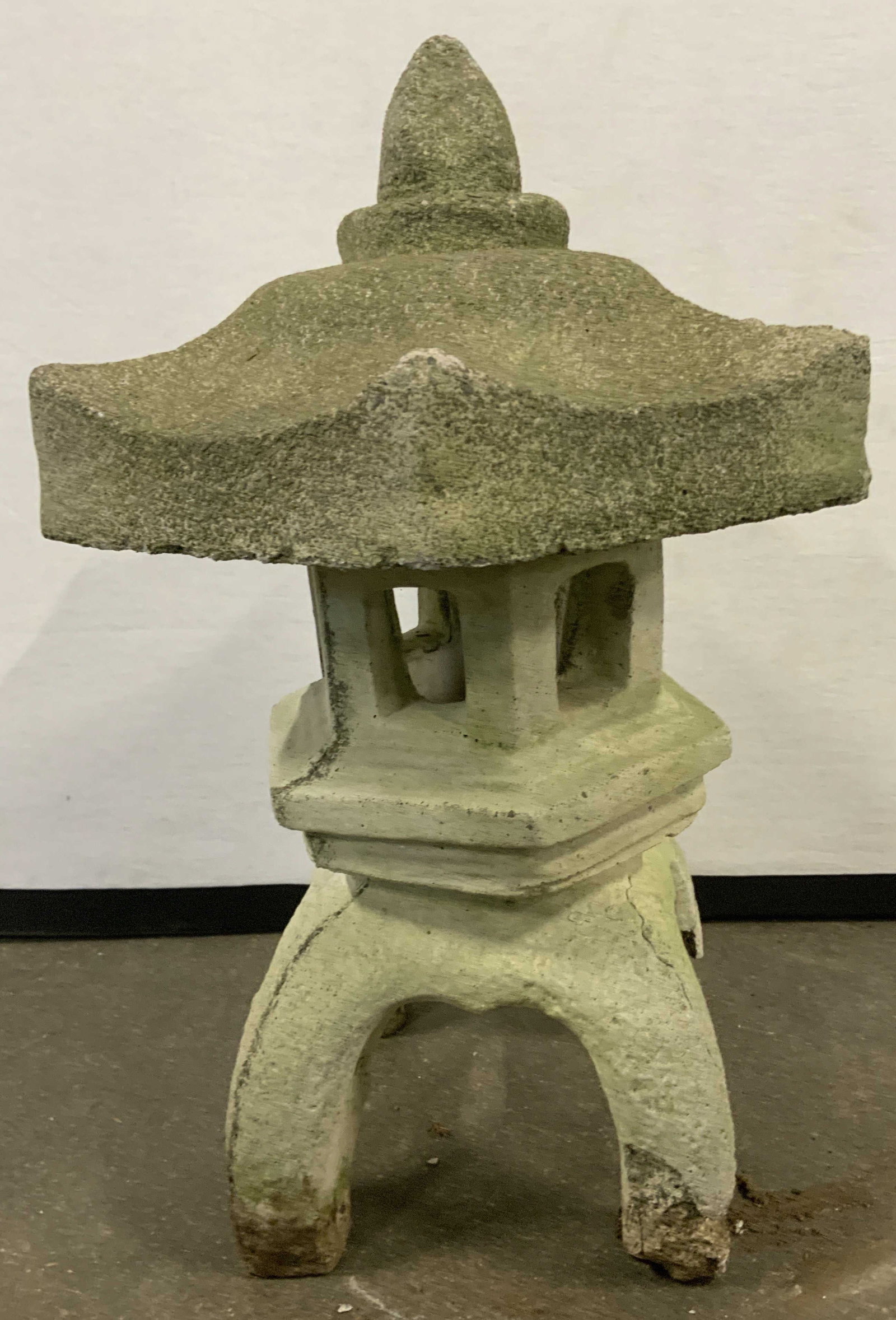 Vintage Stone Asian Lantern Garden Statuary 1ft5in (1 of 9)