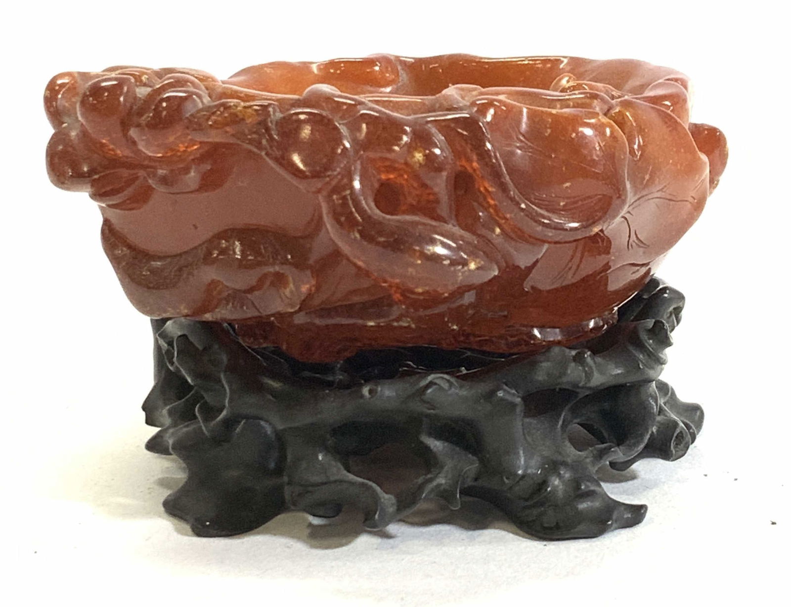 Asian AMBER Sculpture on Stand (1 of 20)