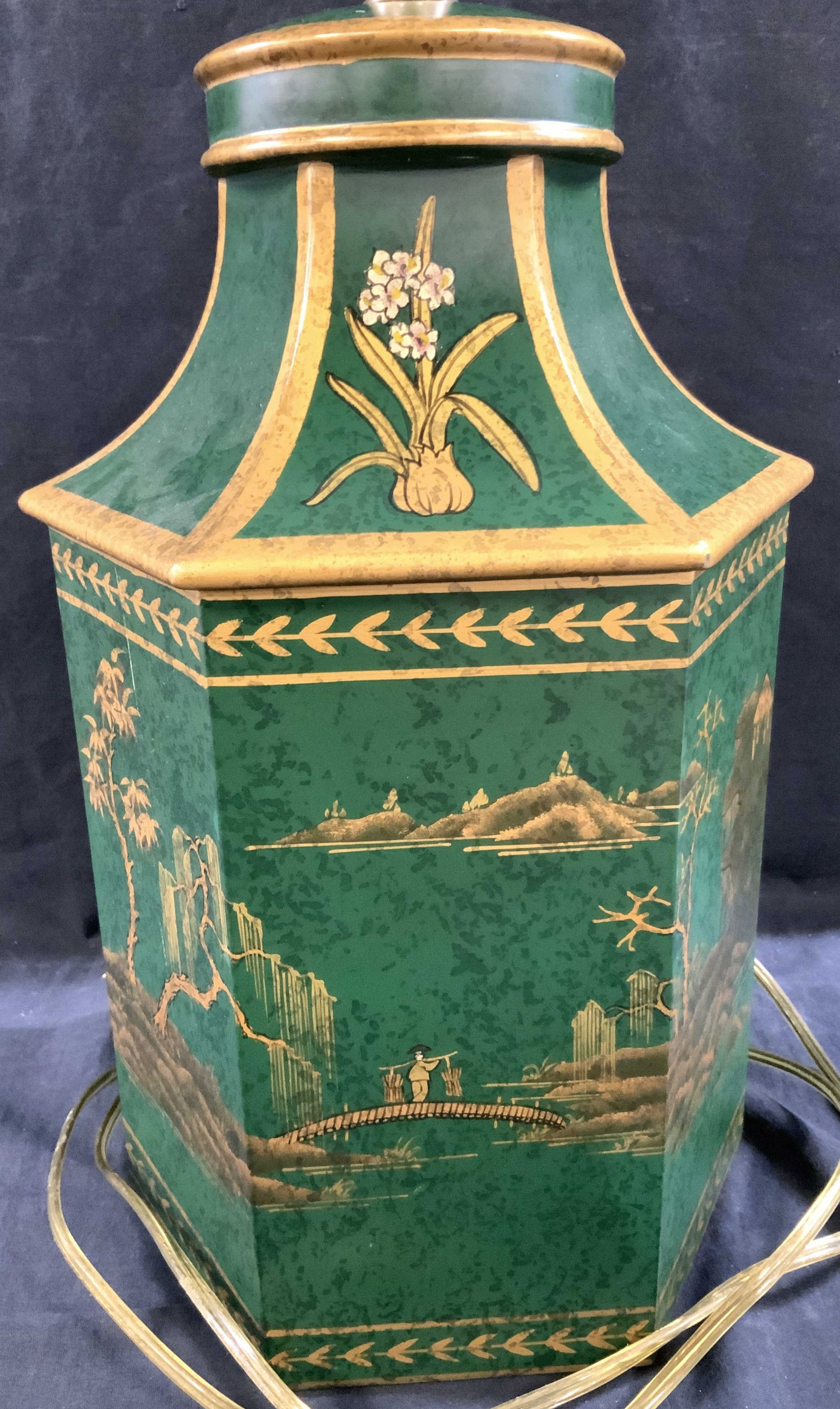 Vintage Hexagonal Shaped Wooden Asian Table Lamp (1 of 10)