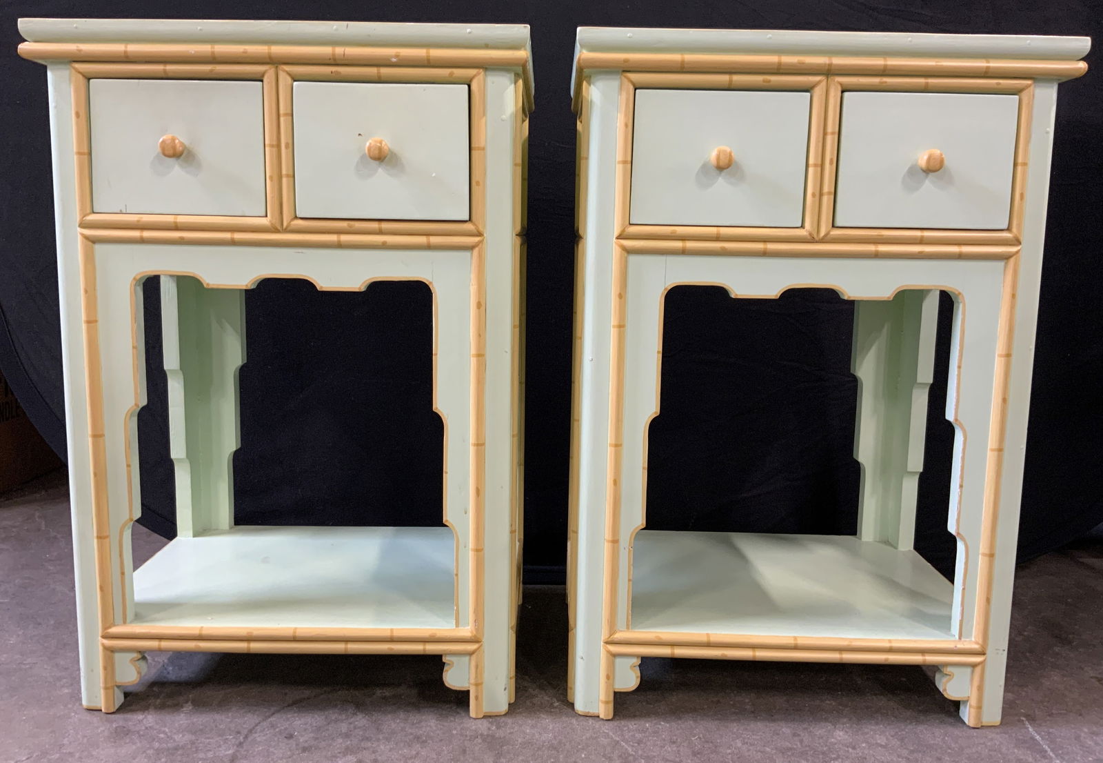 BRIGER DESIGN Pair Wood Side Tables W Drawers (1 of 11)