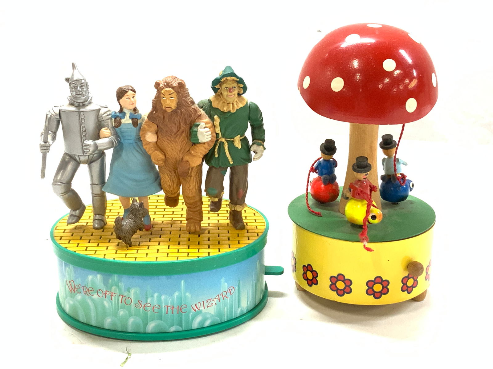 Lot 2 Music Boxes-Wizard of Oz, Merry Go Round (1 of 8)