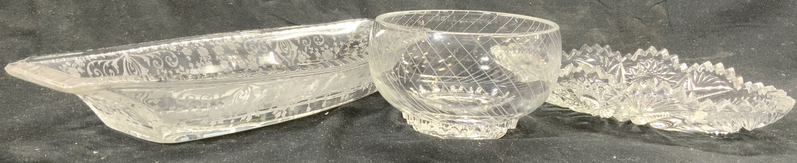 Lot 3 Assorted Glass Tabletop Accessories (1 of 6)