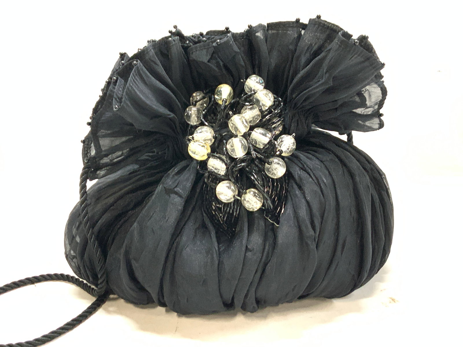 Mary Frances Bohemian Cinch Purse w Beads (1 of 7)