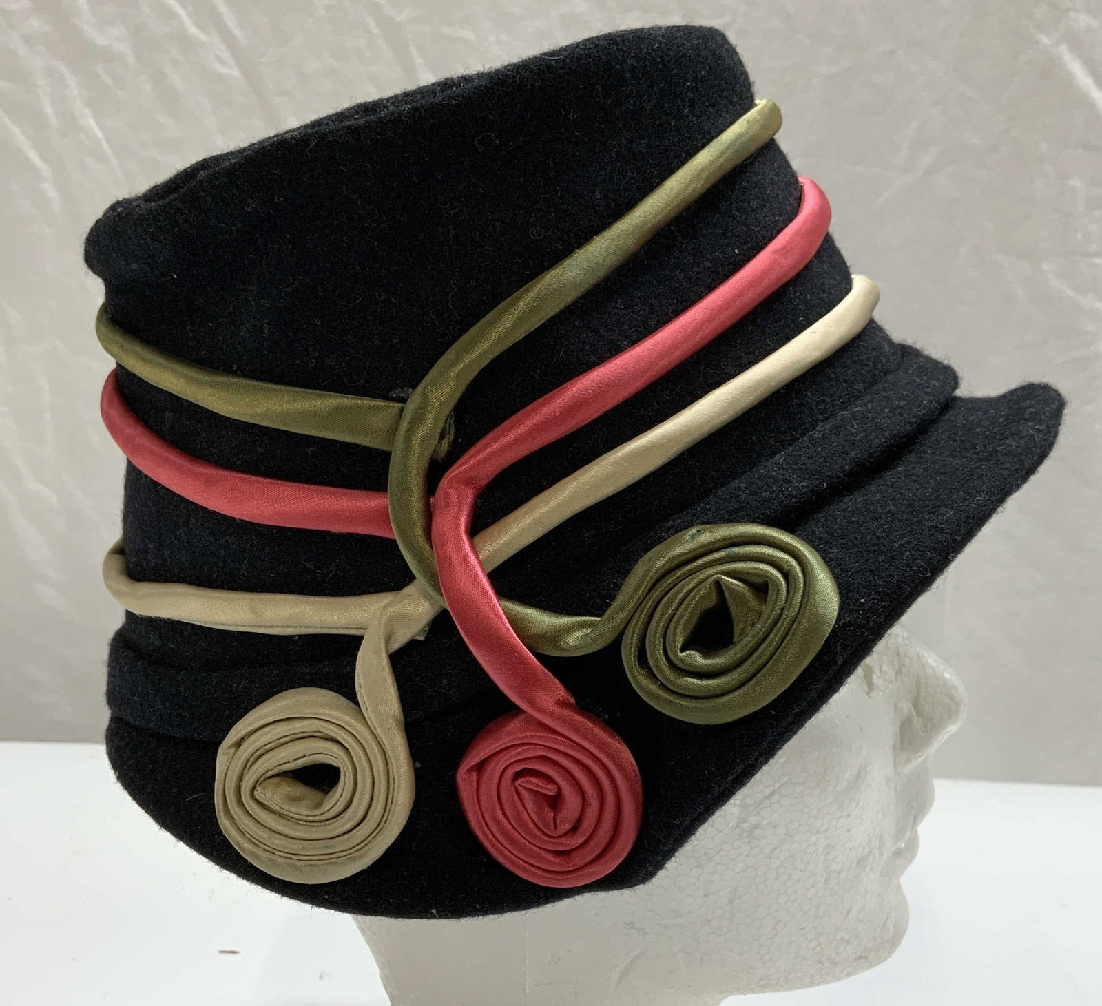Vintage Black Wool Hat with Piping (1 of 6)