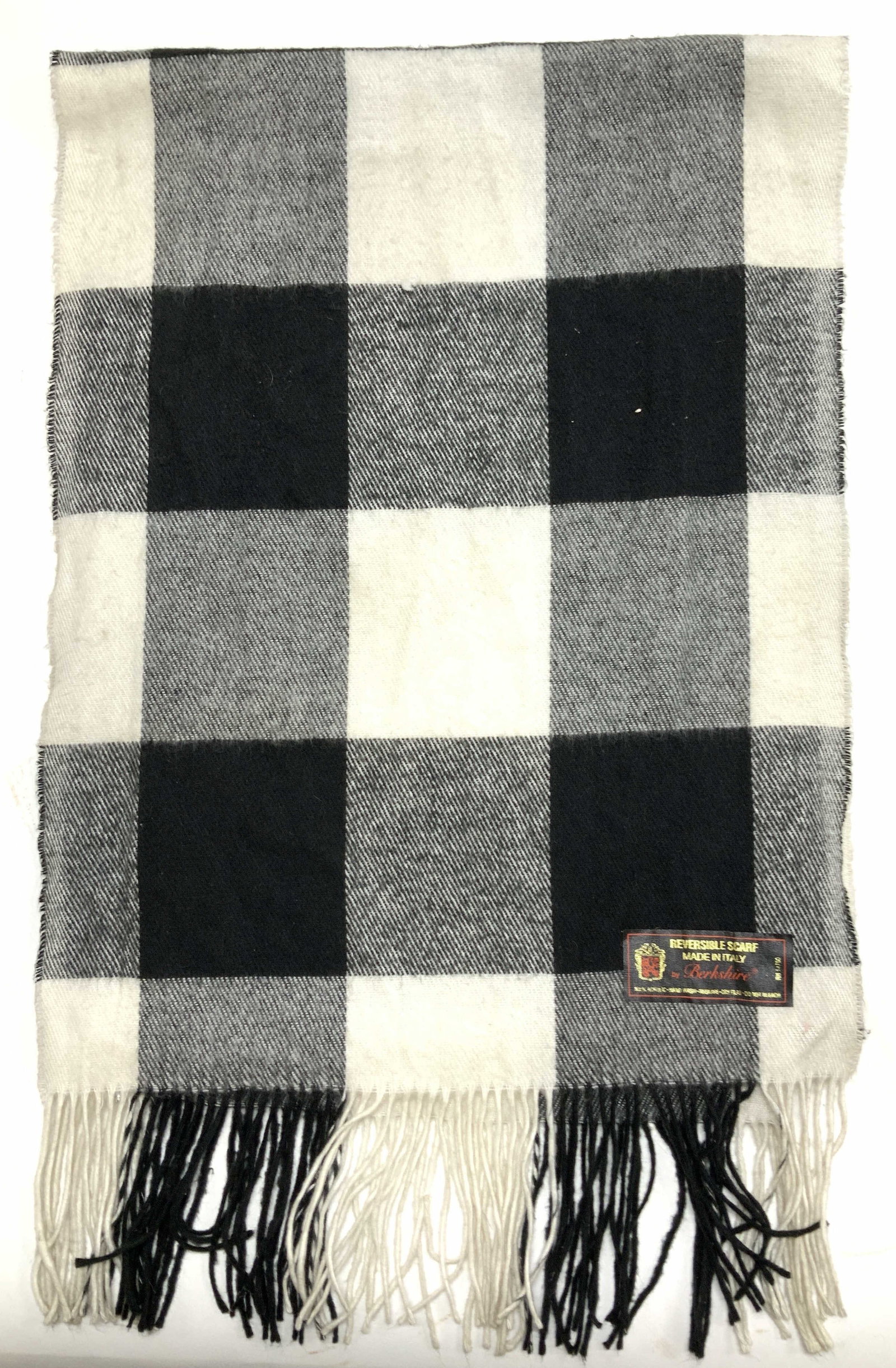 Berkshire Cashmere Style Checkered Scarf Italy (1 of 6)