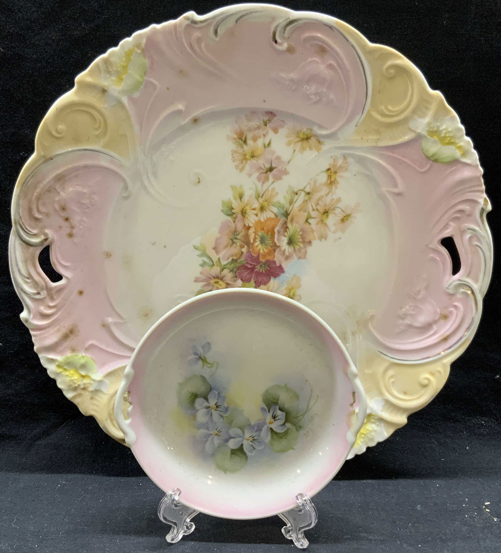 Lot 2 Vintage Floral Porcelain Serving Dishes (1 of 8)