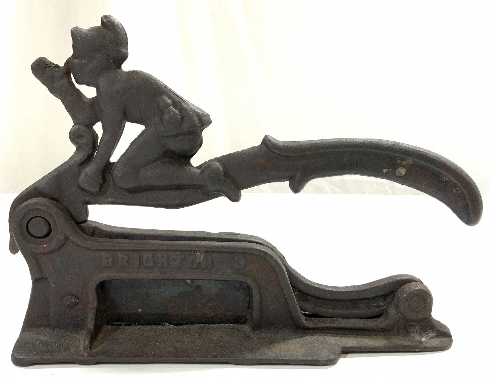 BRIGHTON Vntg Iron Pixie Elf Tobacco Cutter (1 of 7)