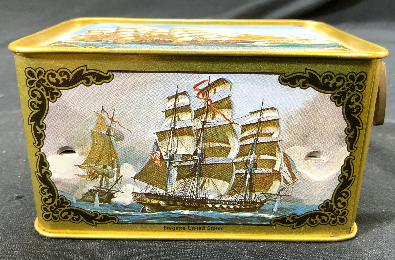 SANKYO Tin Music Box LA PALOMA (1 of 8)