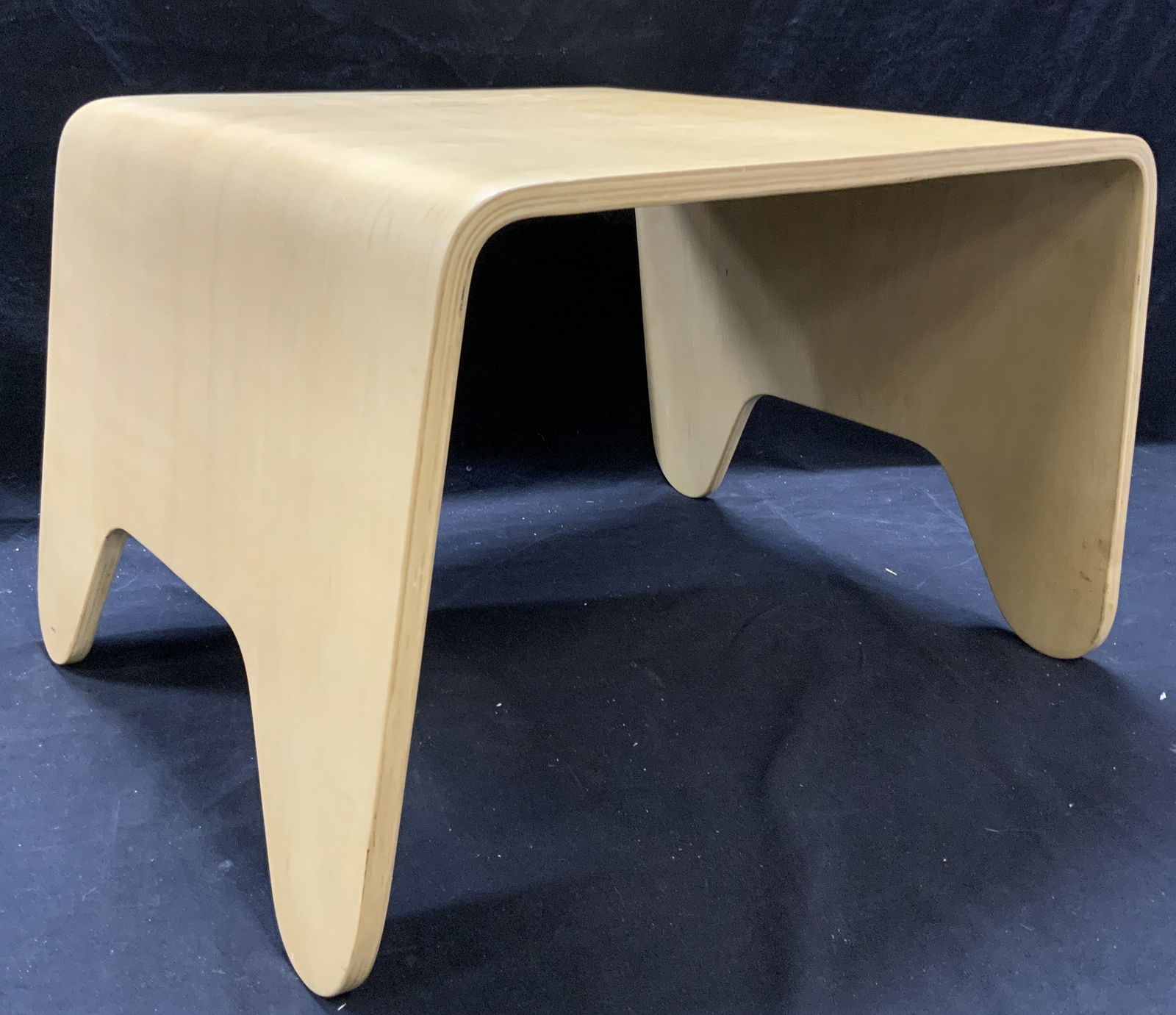 IKEA Folkestorp Bentwood Side Table (1 of 8)