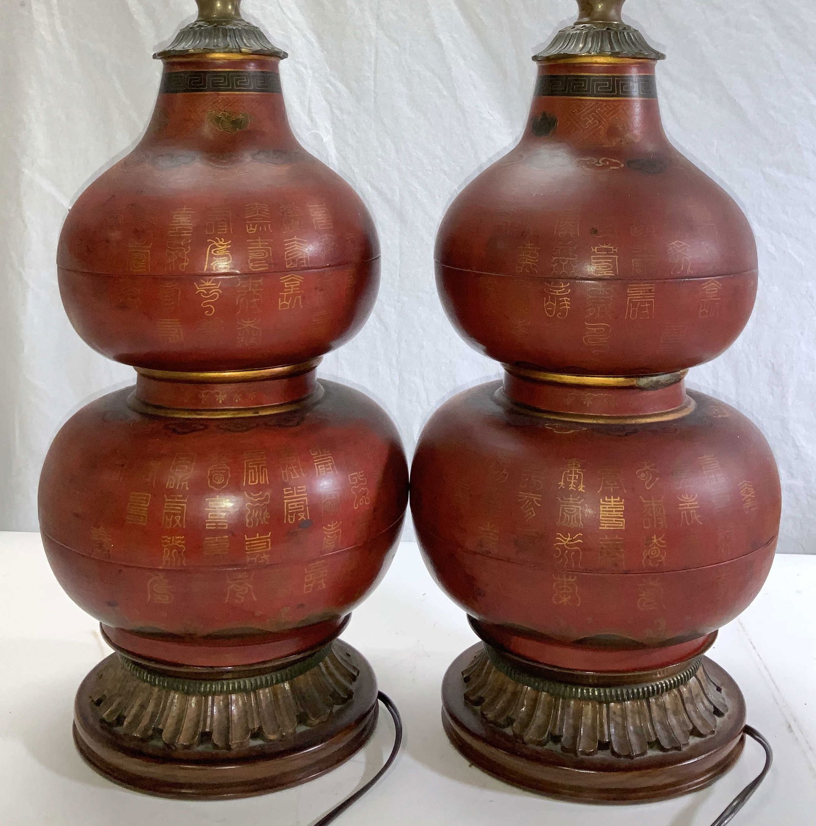 Pair Grand Chinese Red Composite Gourd Lamps (1 of 12)
