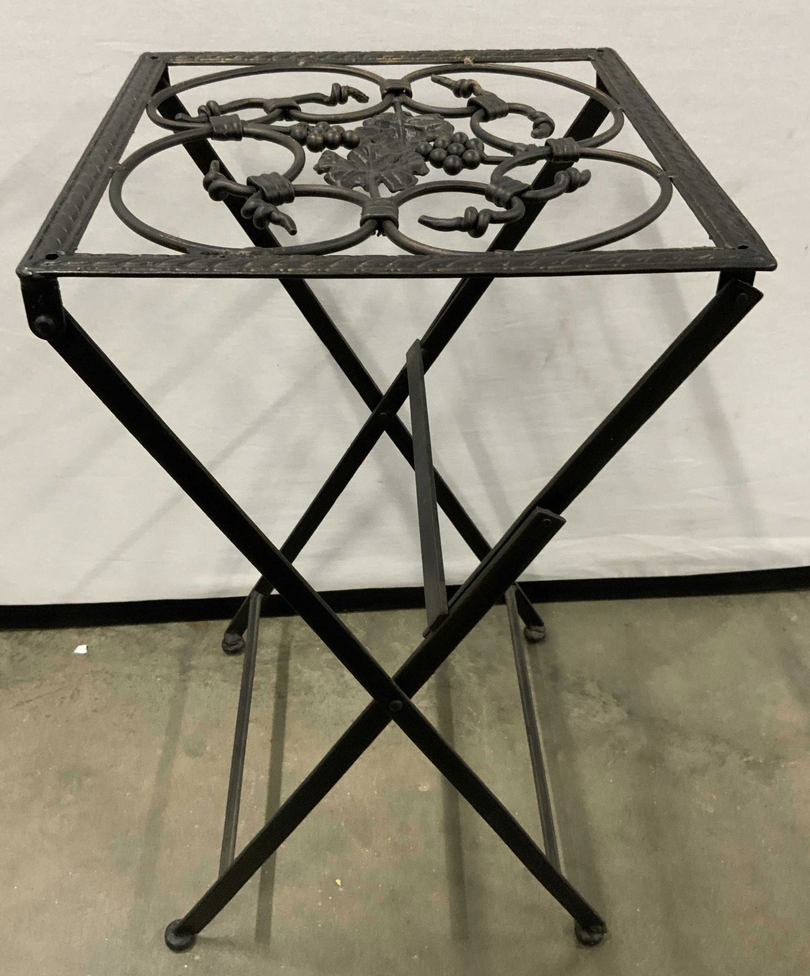Vntg Victorian Cast Metal Folding Side Plant Table (1 of 7)