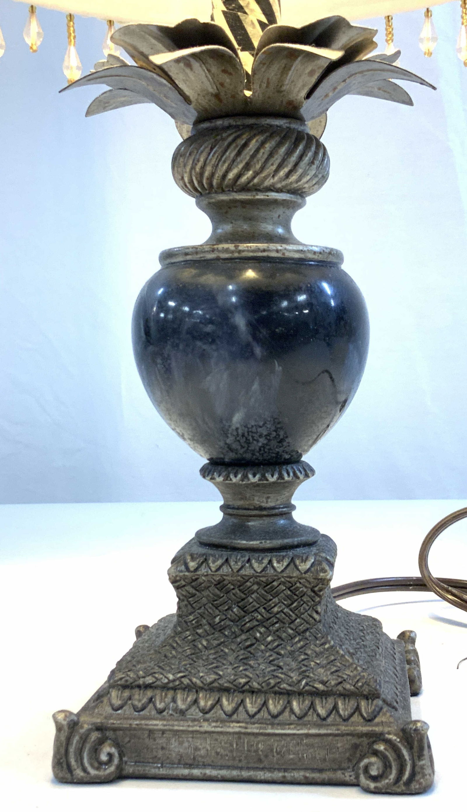 Decorative Side table Lamp w Beaded Shade (1 of 6)