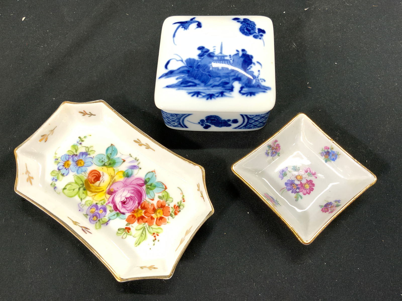 Lot 3 Assorted Porcelain Tabletop (1 of 6)