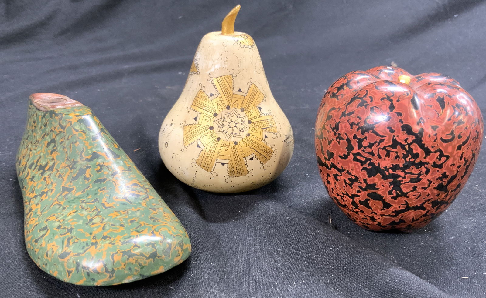 Lot 3 Vintage Assorted Wooden Tabletop Accessories (1 of 6)