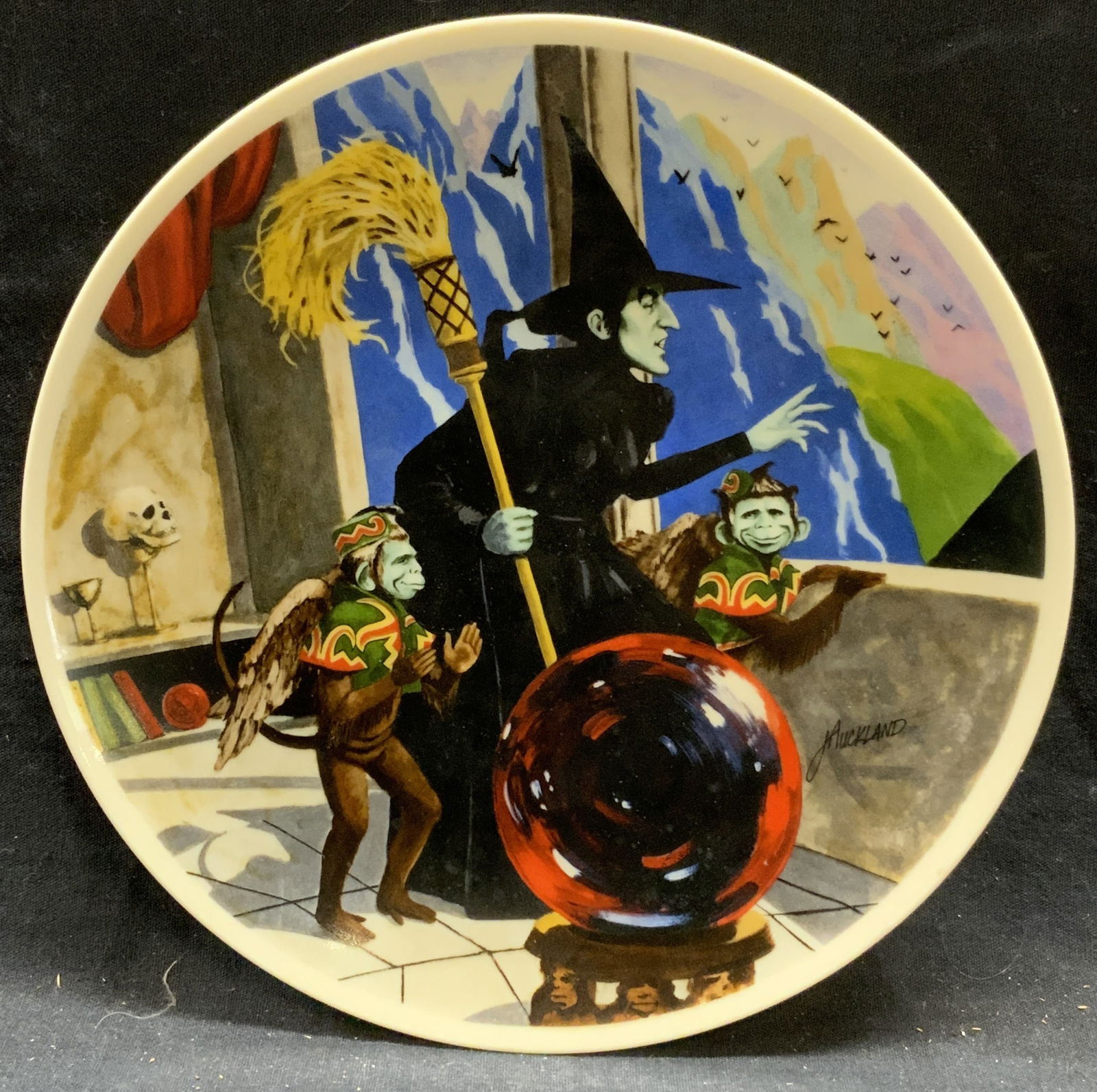Knowles Porcelain Wicked Witch Collectors Plate (1 of 7)