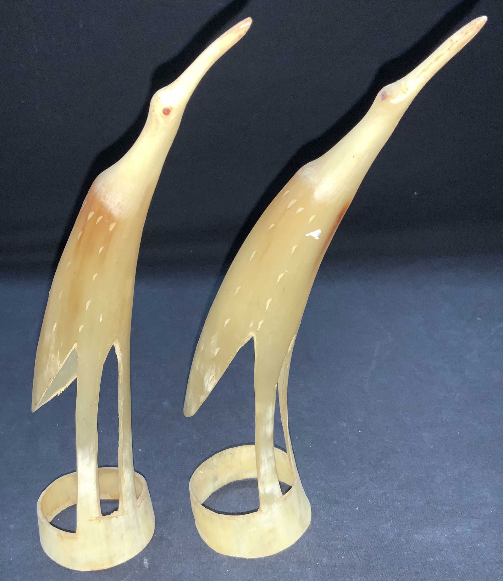 Pr Carved Horn Bird Figurals (1 of 6)