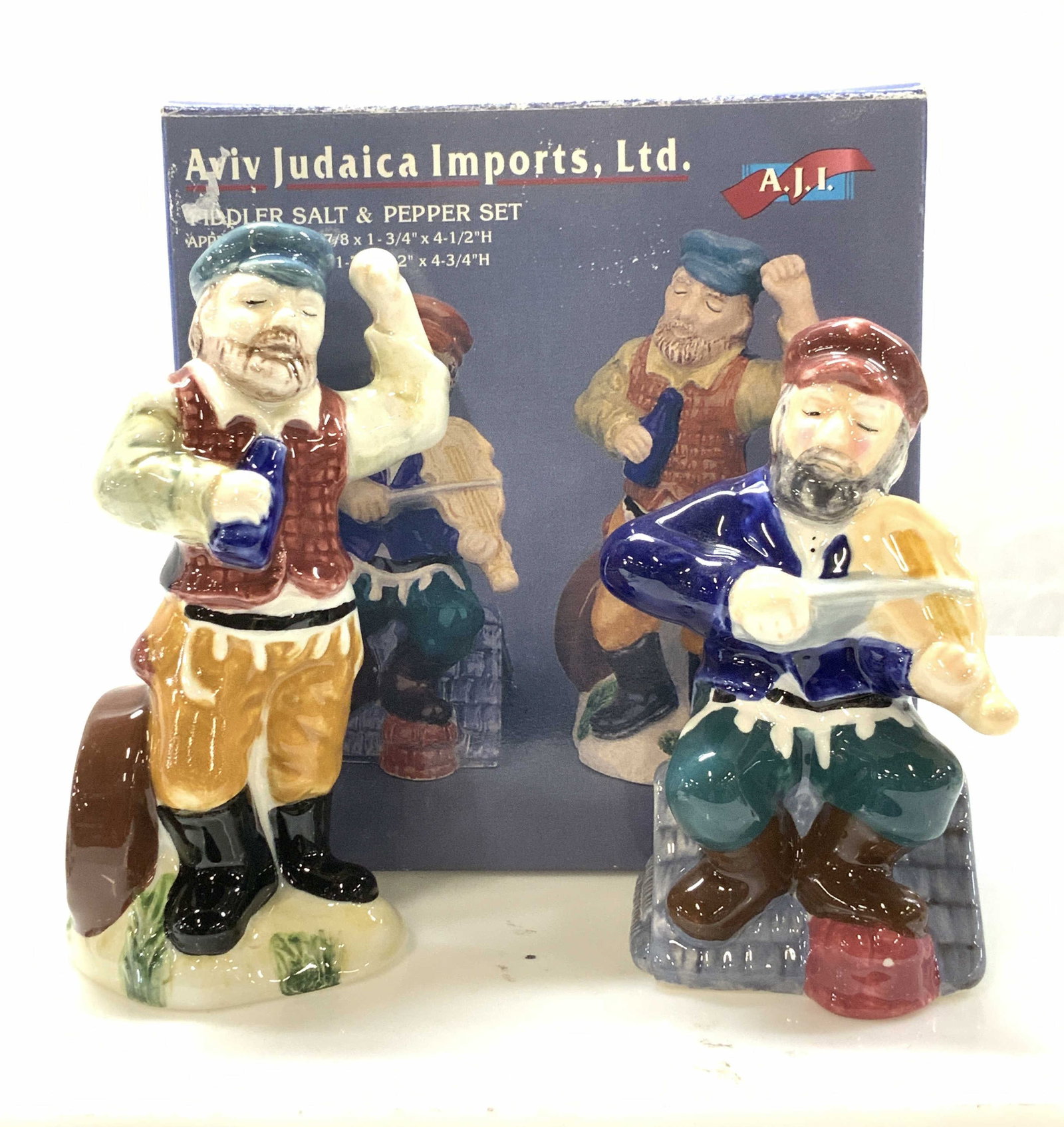 Porcelain Fiddler Salt Pepper Shaker, NIB Judaica (1 of 6)