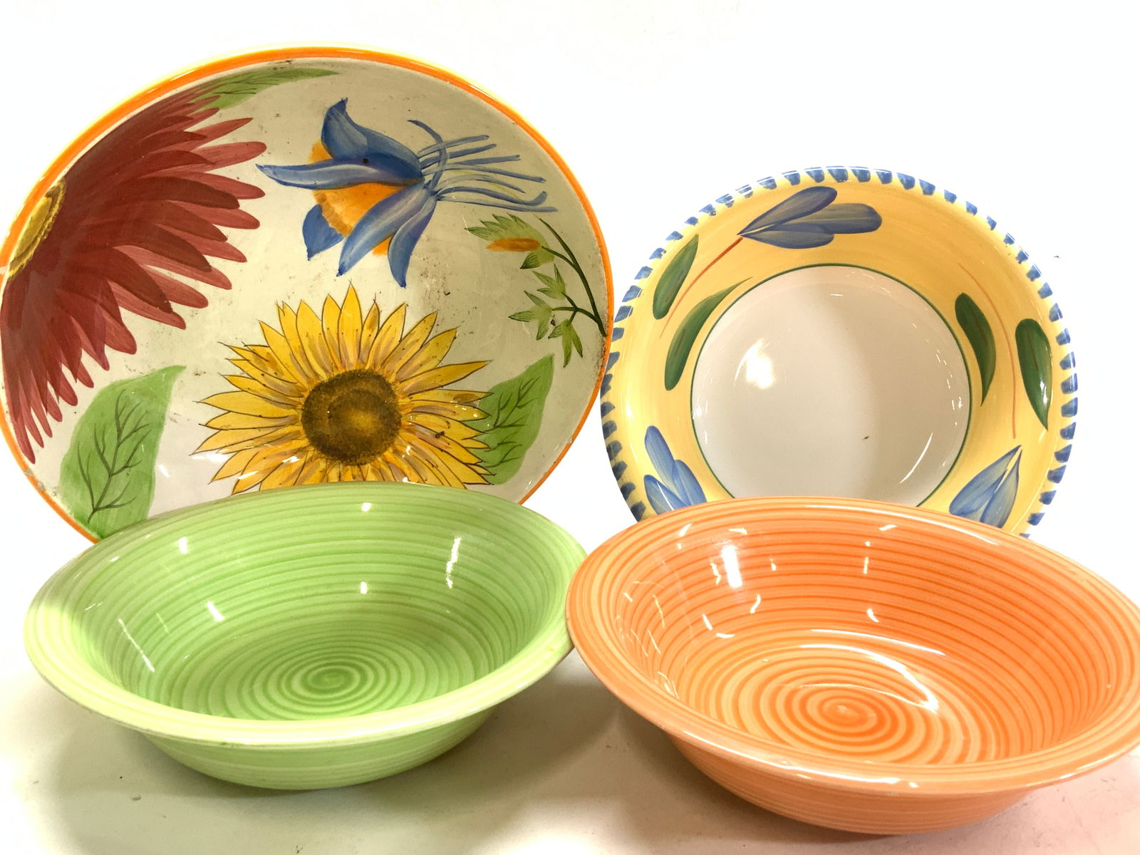 Lot 4 Ceramic Tableware Bowls (1 of 9)