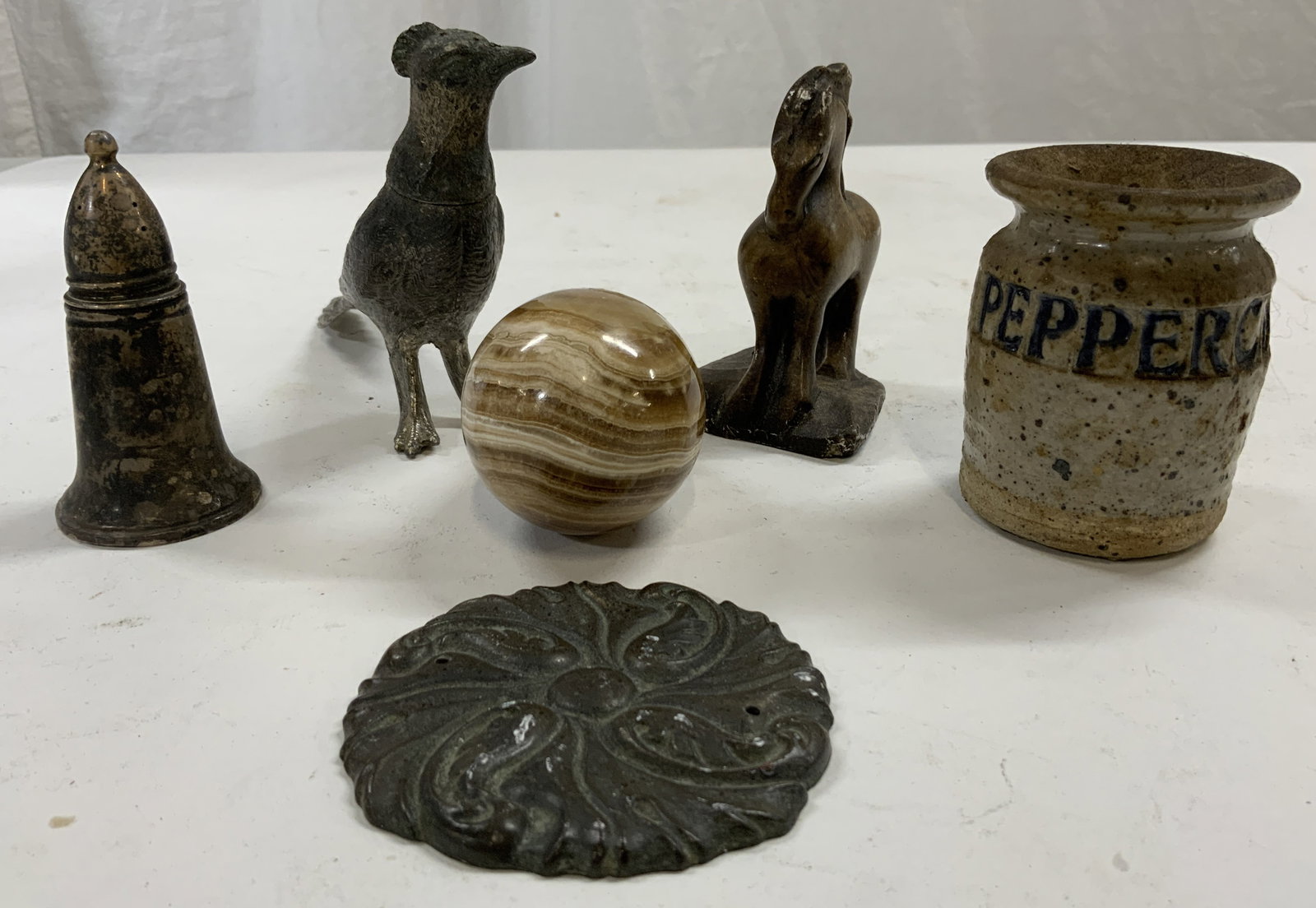 Lot 6 Vintage Assorted Tabletop Accessories (1 of 8)