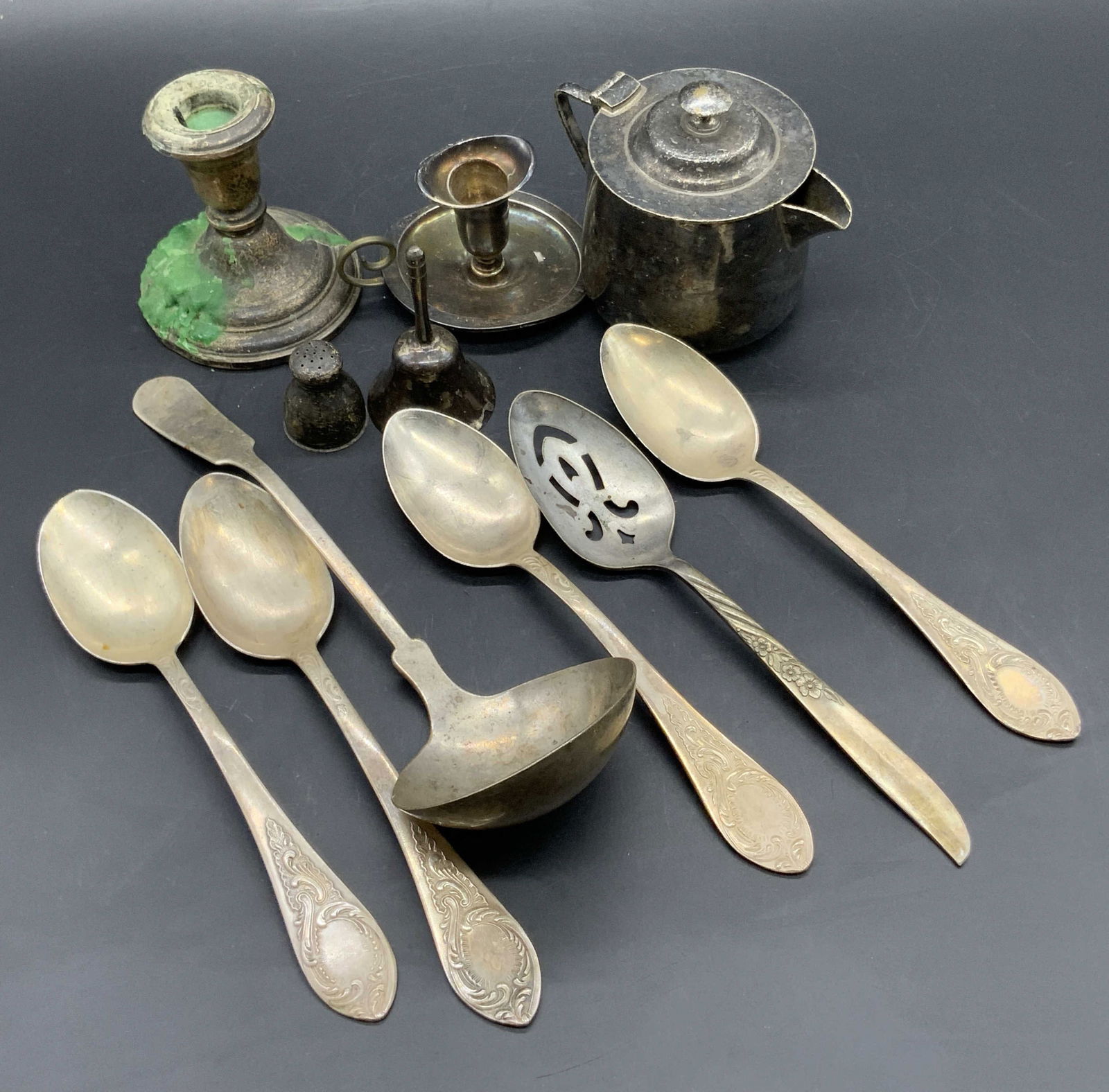 Lot 11 STERLING SILVER & Silver Plate Tableware (1 of 11)