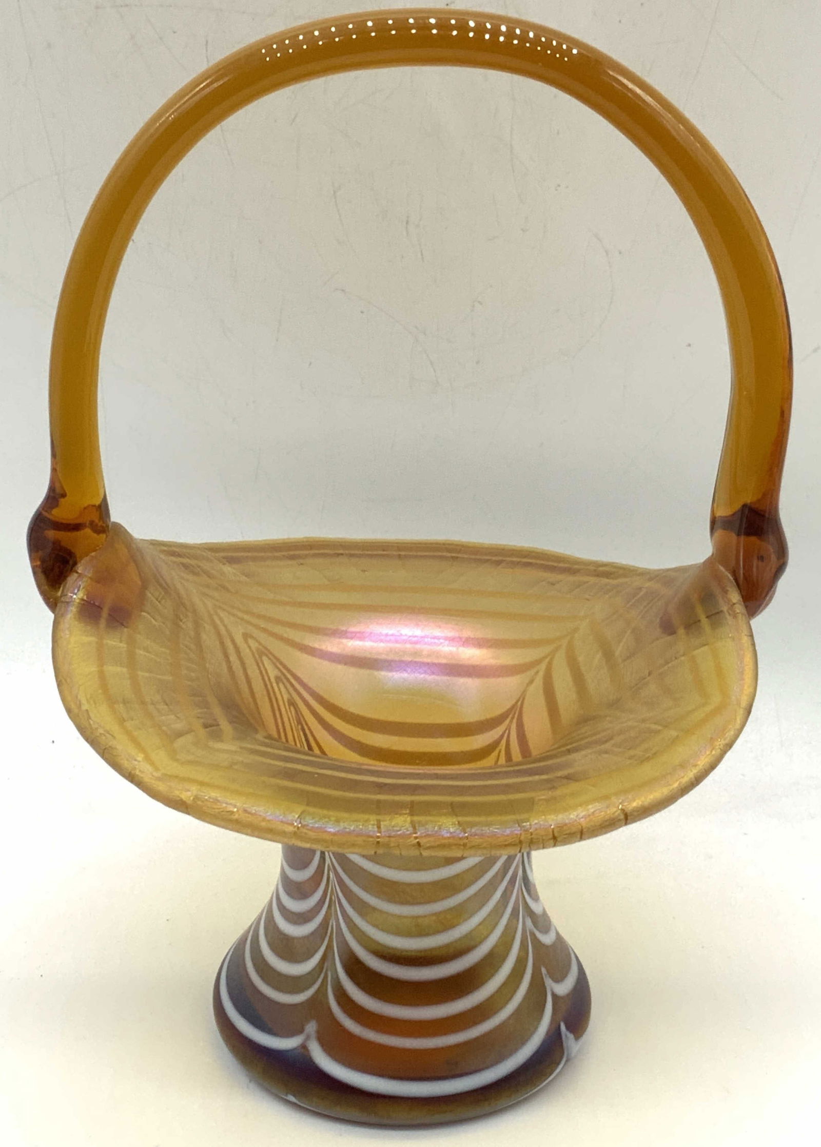 Amber Carnival Art Glass Basket (1 of 6)