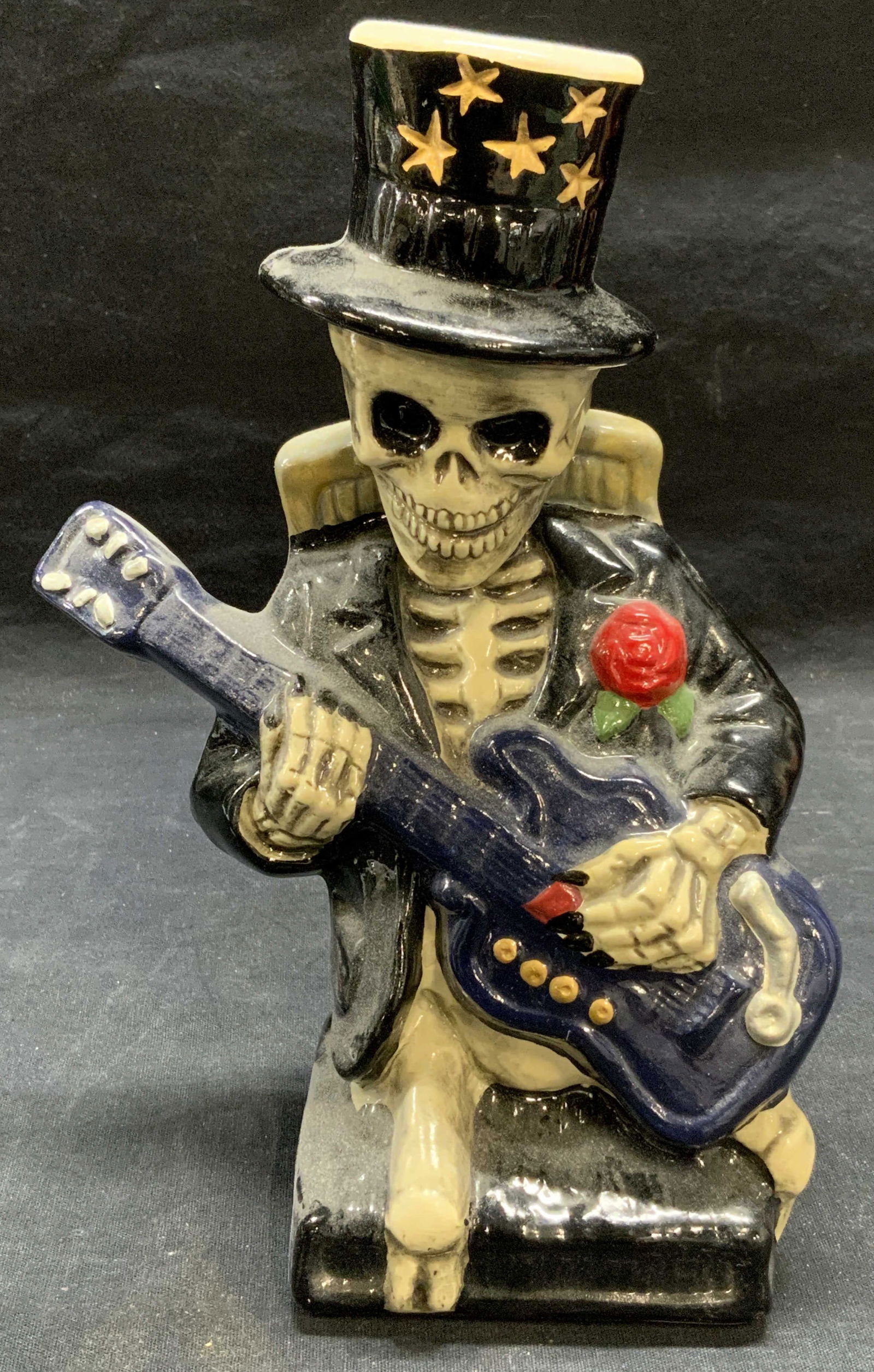 Ceramic Halloween Skeleton Vase Planter (1 of 6)