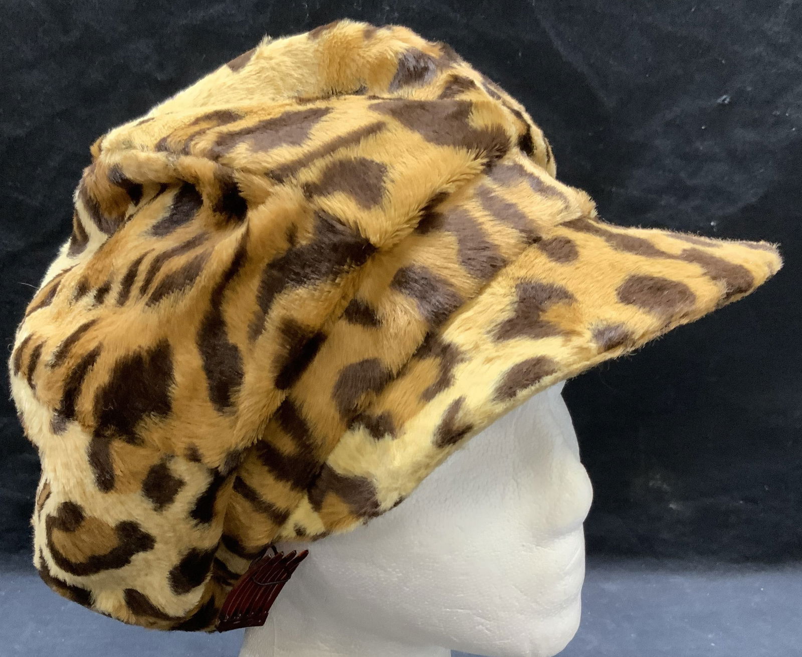 Adolfo II Leopard Faux Fur Beret, France (1 of 6)