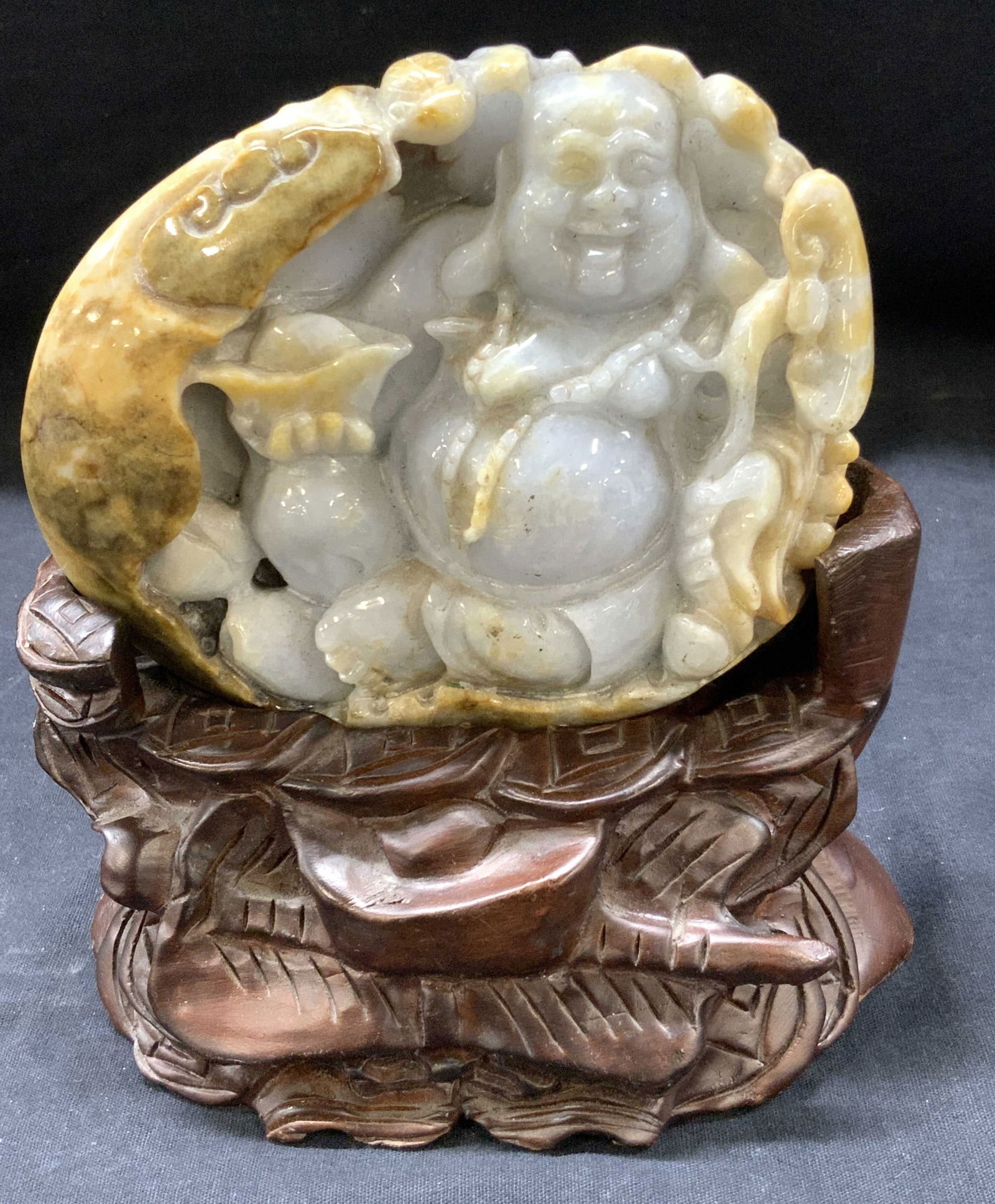 Carved Jade Buddha Figure W Stand (1 of 11)