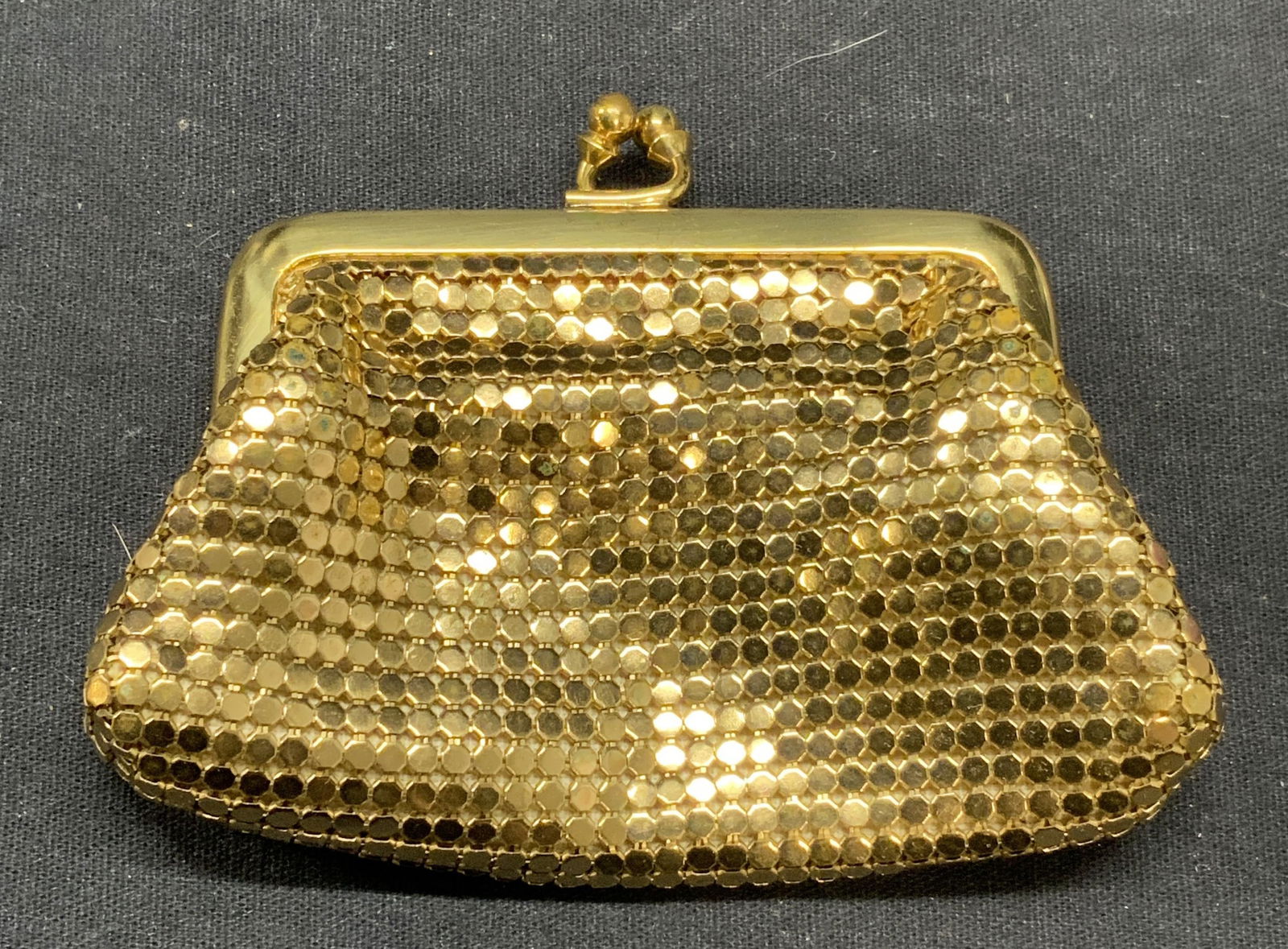 Vintage Whiting & Davis Gold Tn Mesh Coin Purse (1 of 6)