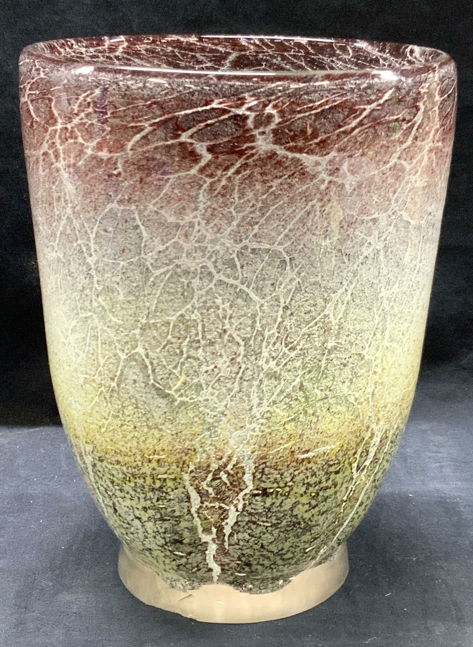 Gradient Art Deco Art Glass Vase (1 of 7)