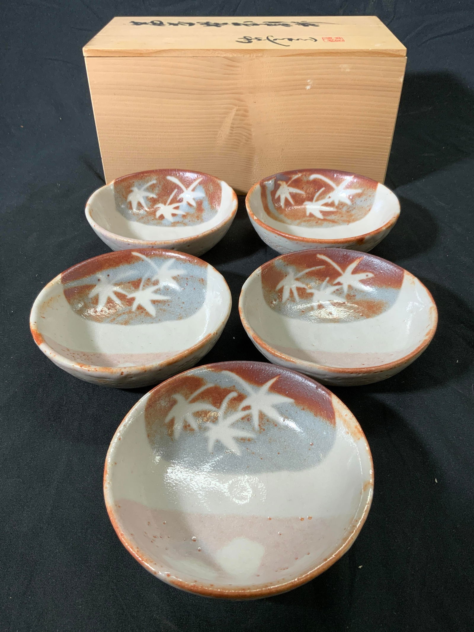 Set 5 Antique Asian Ceramic Bowls In Box (1 of 6)