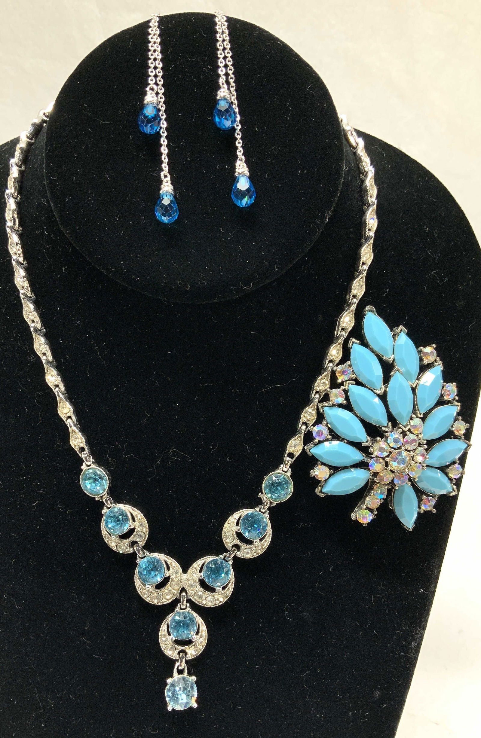 Weiss Brooch, Bocoff Necklace, Sterling Earrings (1 of 8)