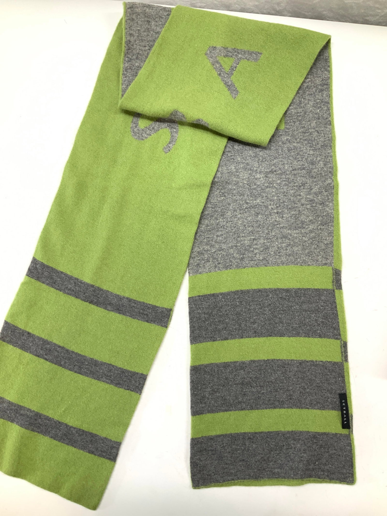 SETBALL Green & Grey Winter Scarf (1 of 6)