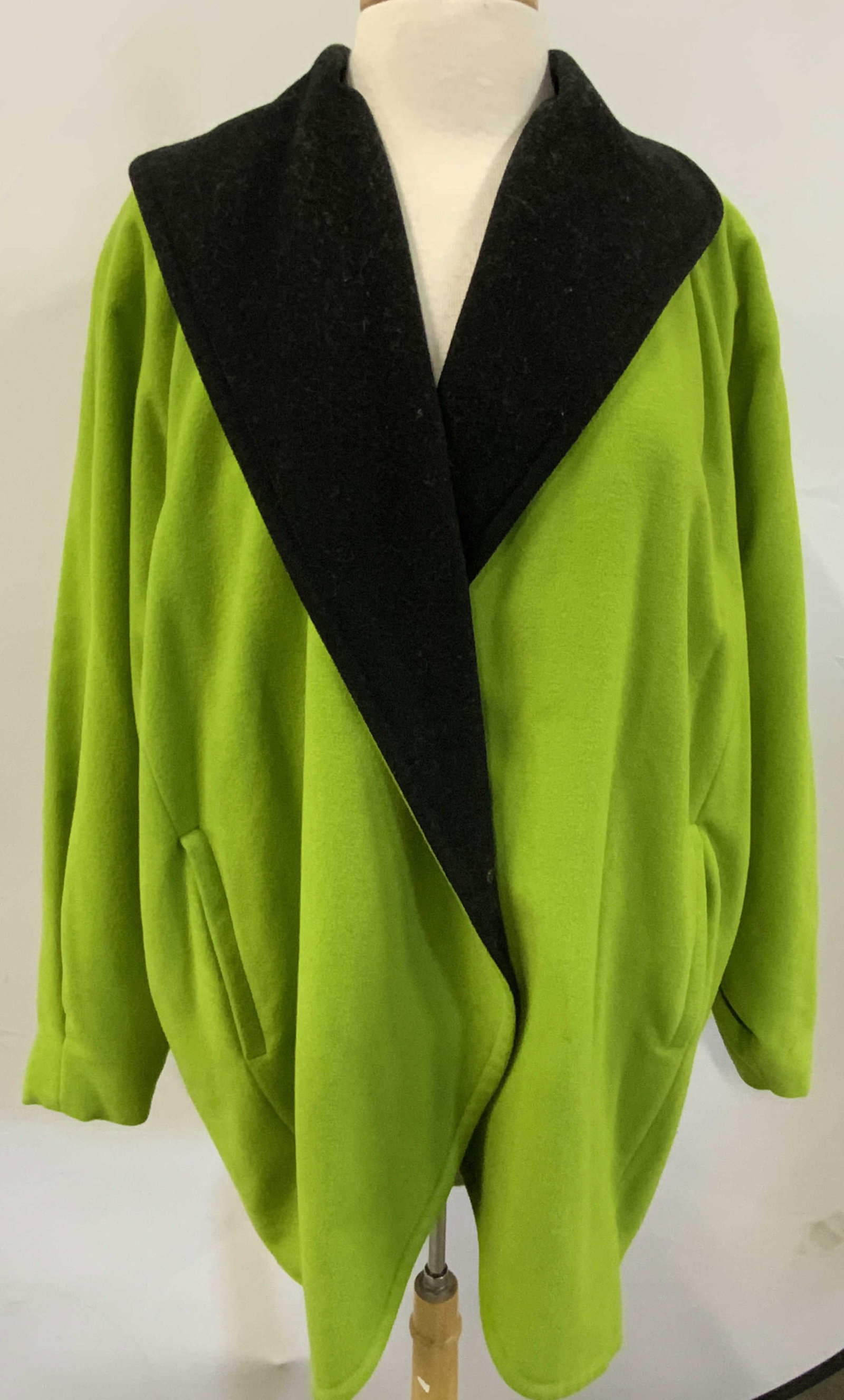 Laurel Green Wool Coat (1 of 6)