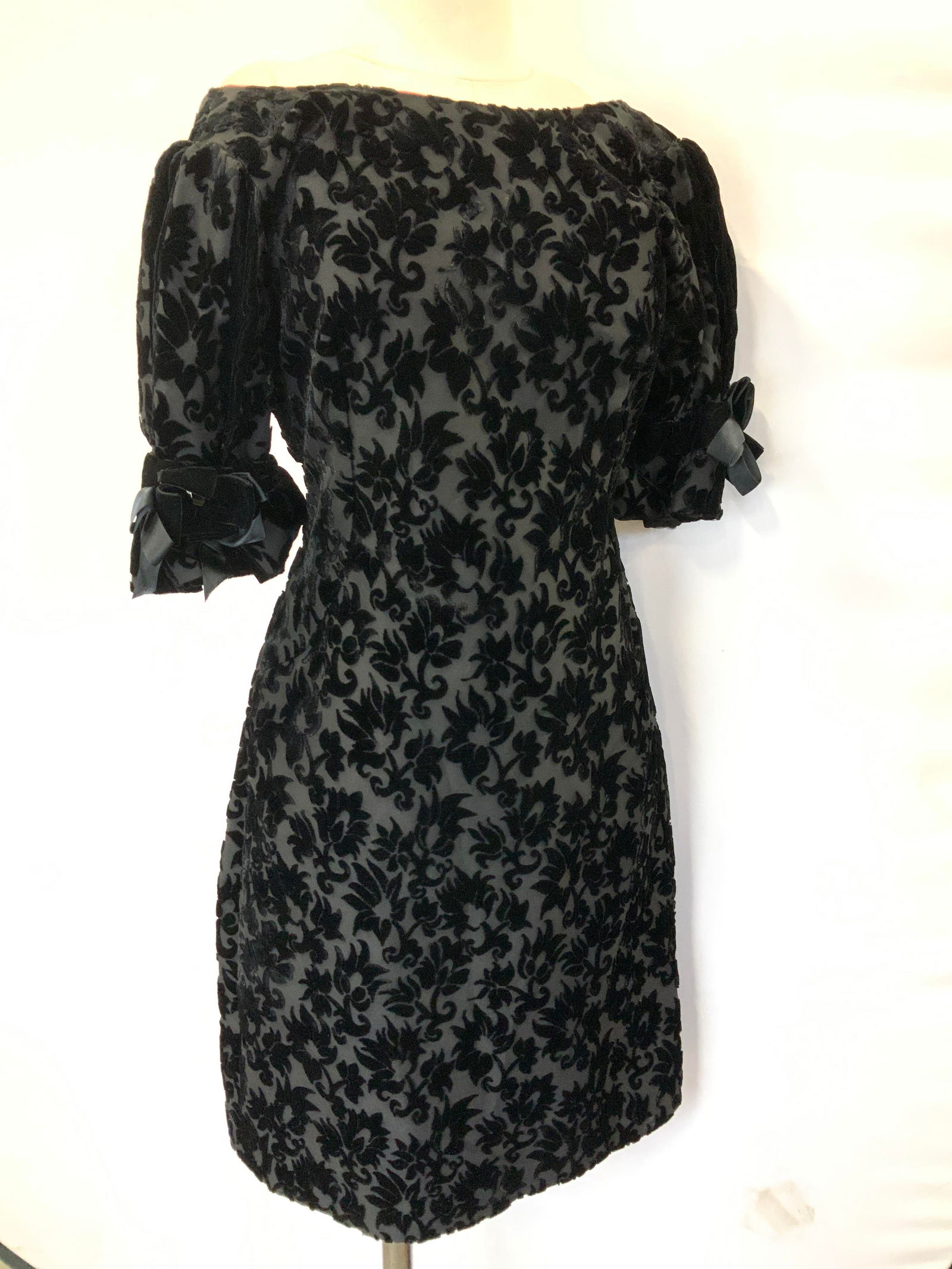 Black Velvet Floral Cocktail Dress w Bows (1 of 10)