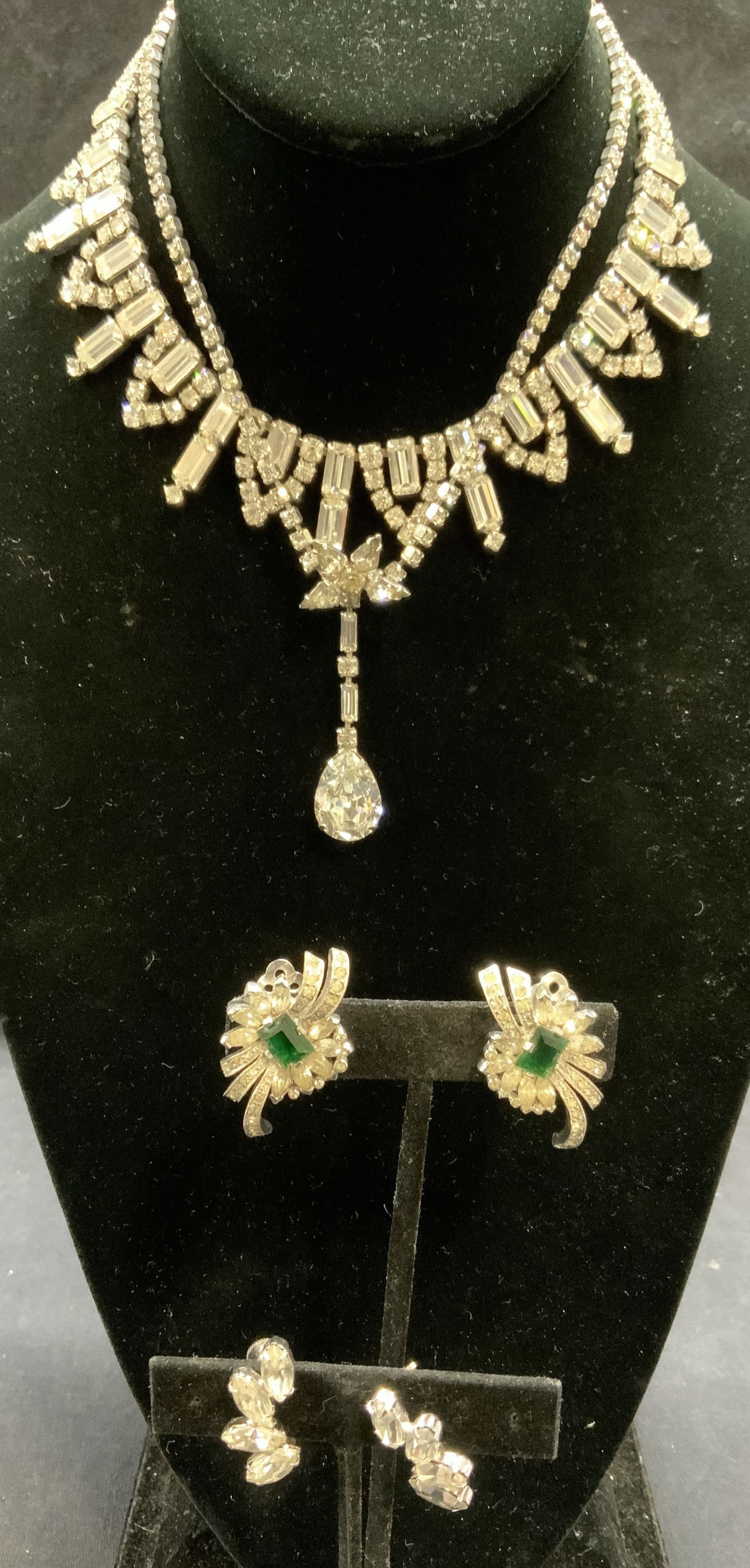 4 WEISS JOMAZ DUANE Crystal Necklaces, More (1 of 11)