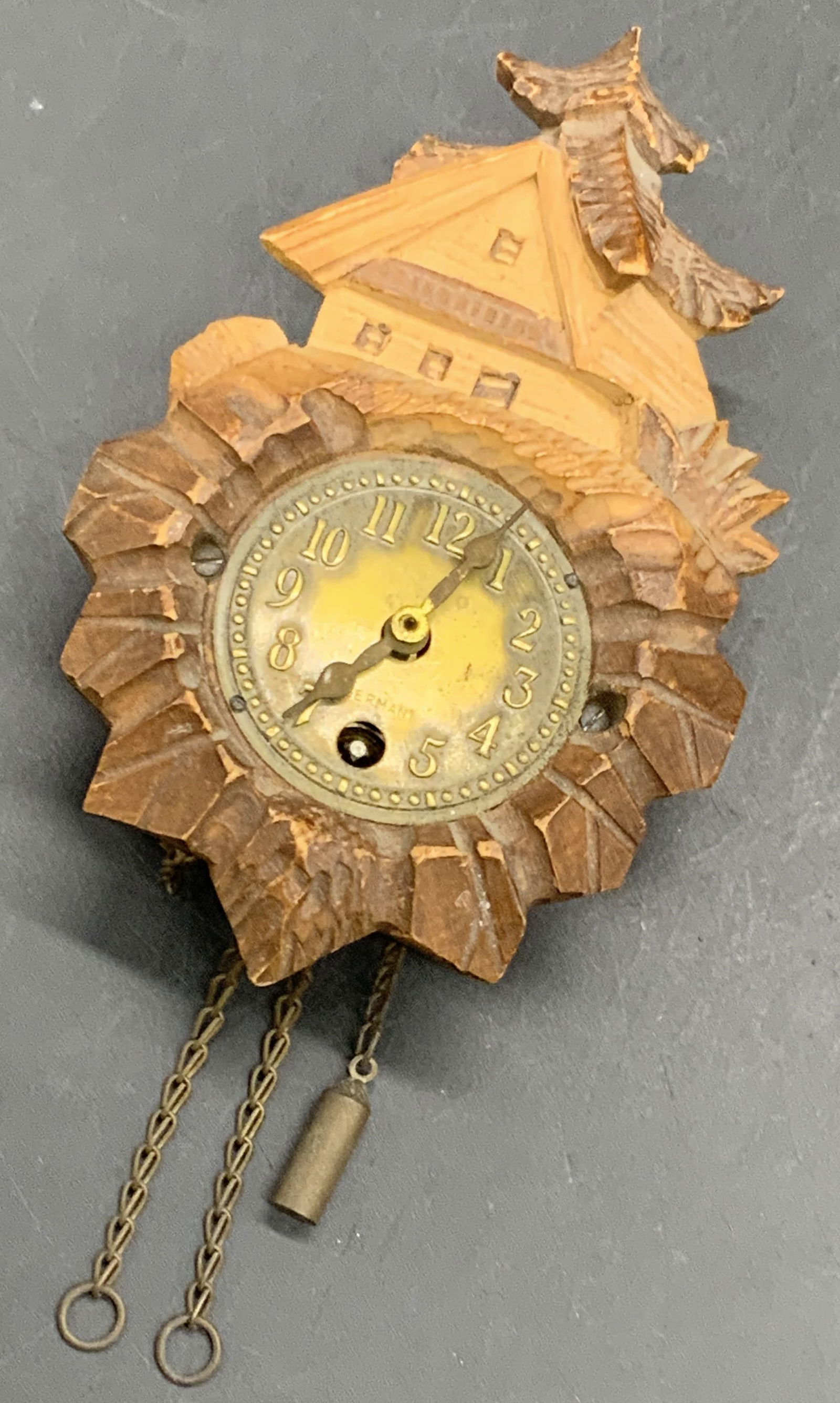 WINTERMANTEL Vintage Portable Handmade Clock (1 of 10)