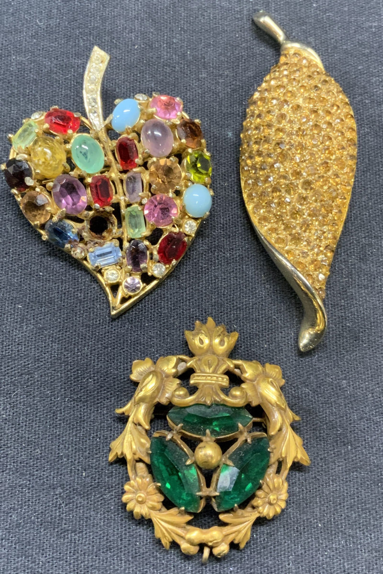 Lot 3 WEISS Crystal Brooches, More (1 of 8)